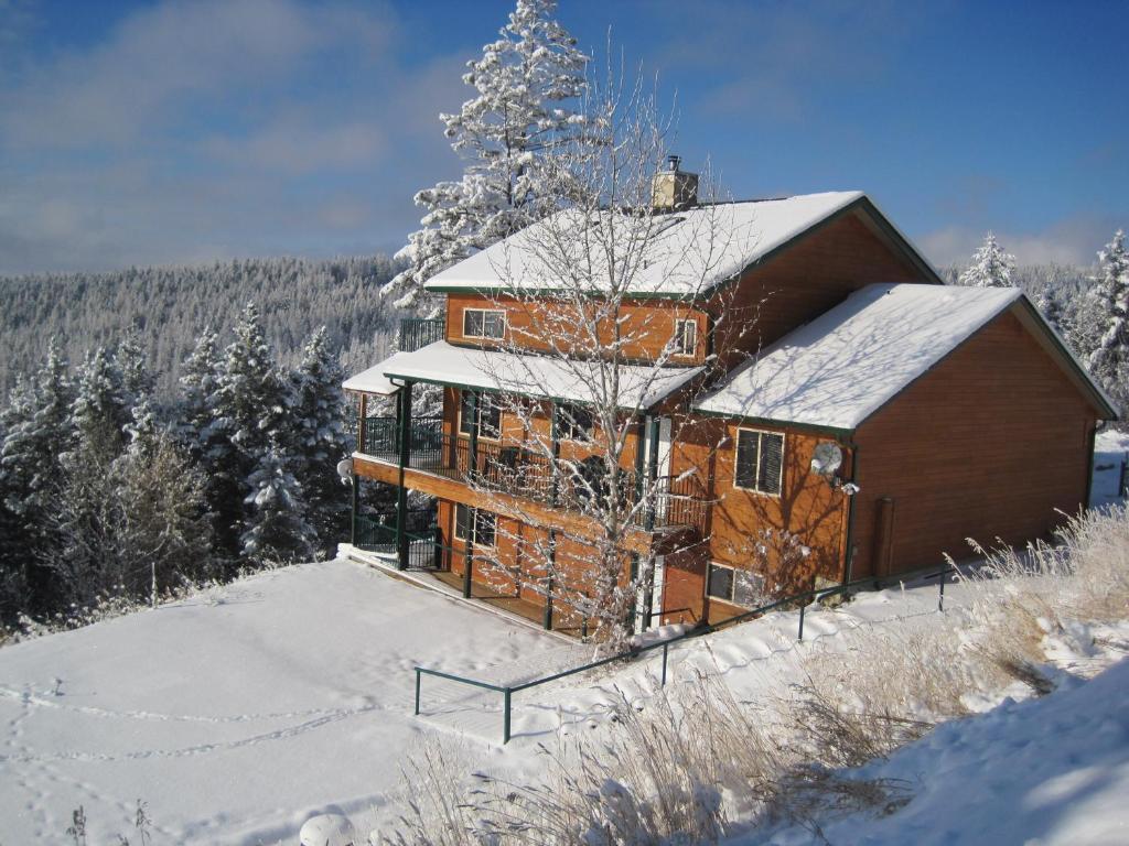 Wild Nature B&B Kelowna Exterior photo